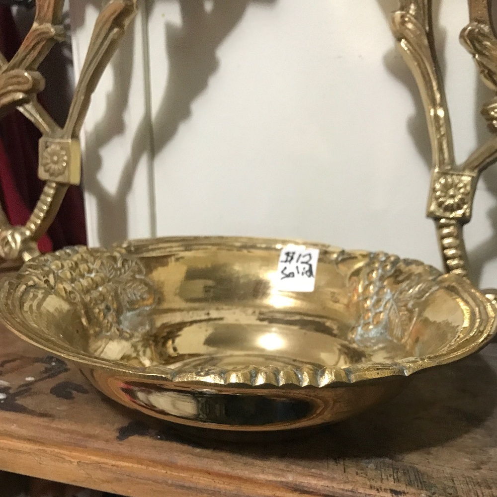 VINTAGE SOLID BRASS BOWL!!!!!